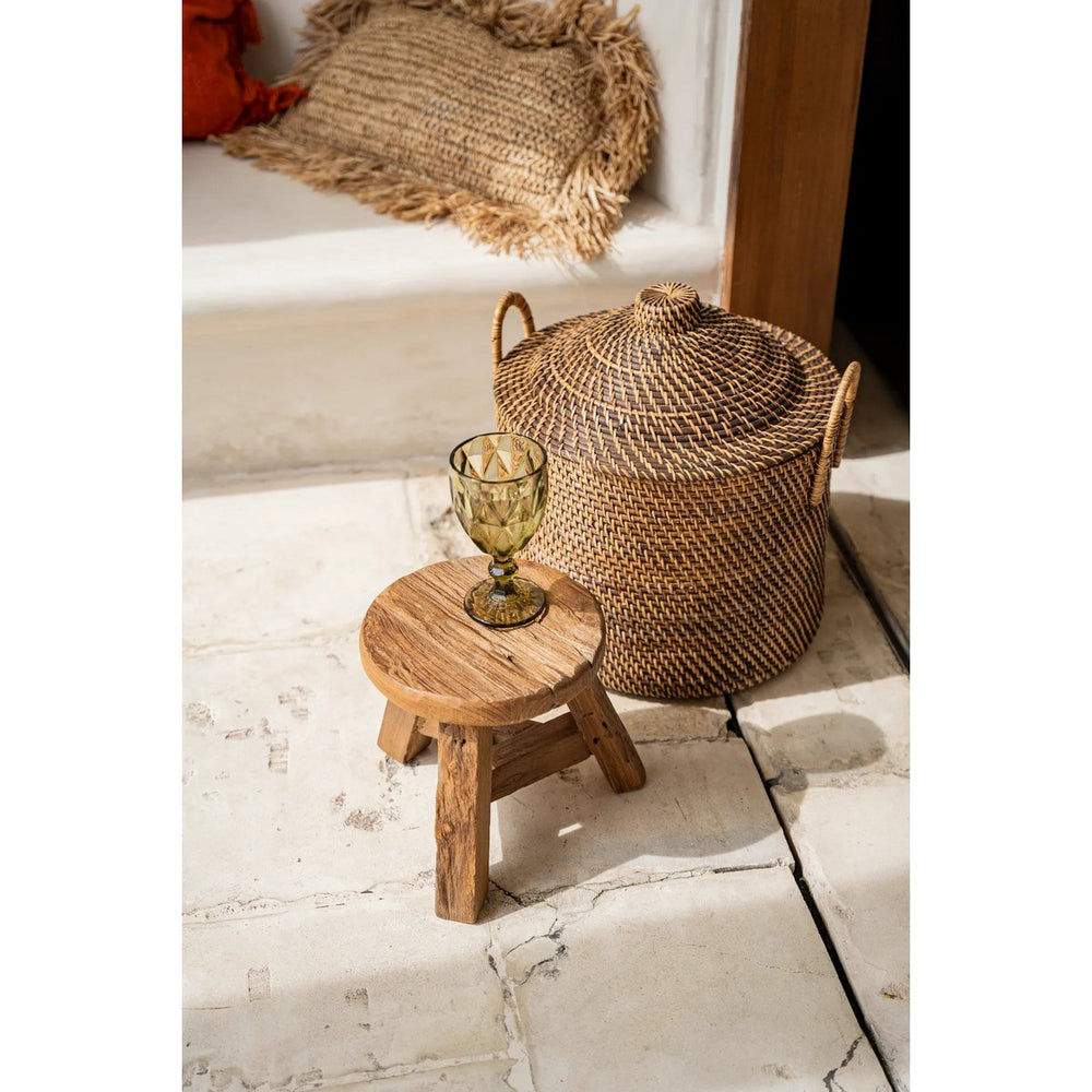 Natural brown rattan basket with lid and handles